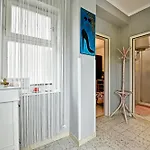 Apartments Laguna