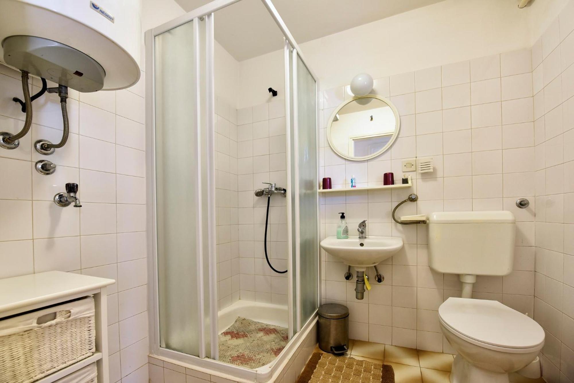 Laguna Apartman *